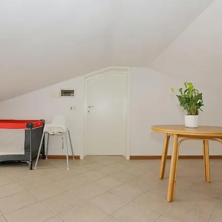 Navy Appartement Massa (Tuscany)